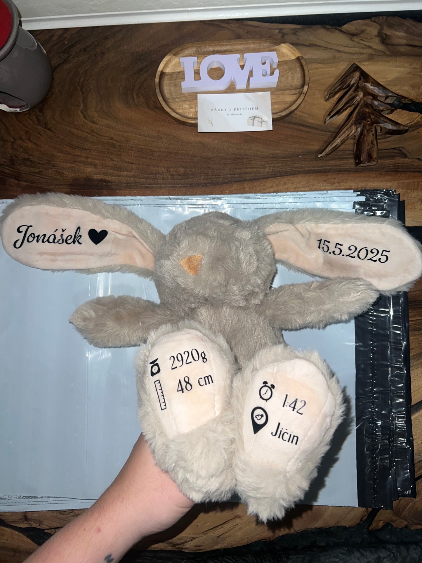 Hnědý personalizovaný zajíček