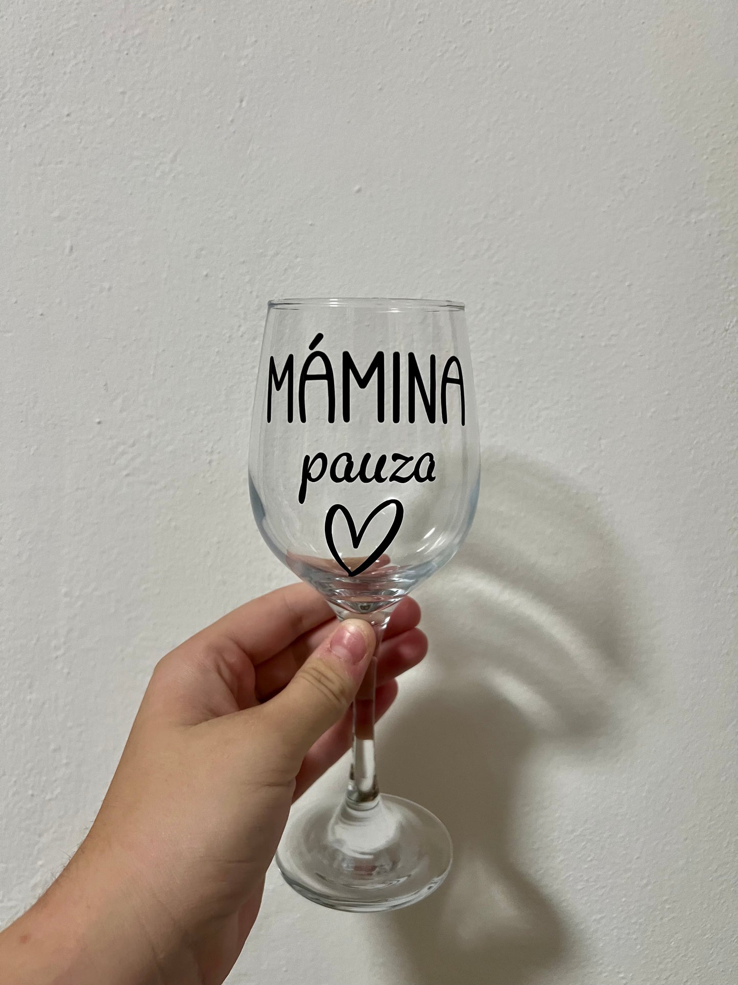 Sklenička na víno- Mámina pauza