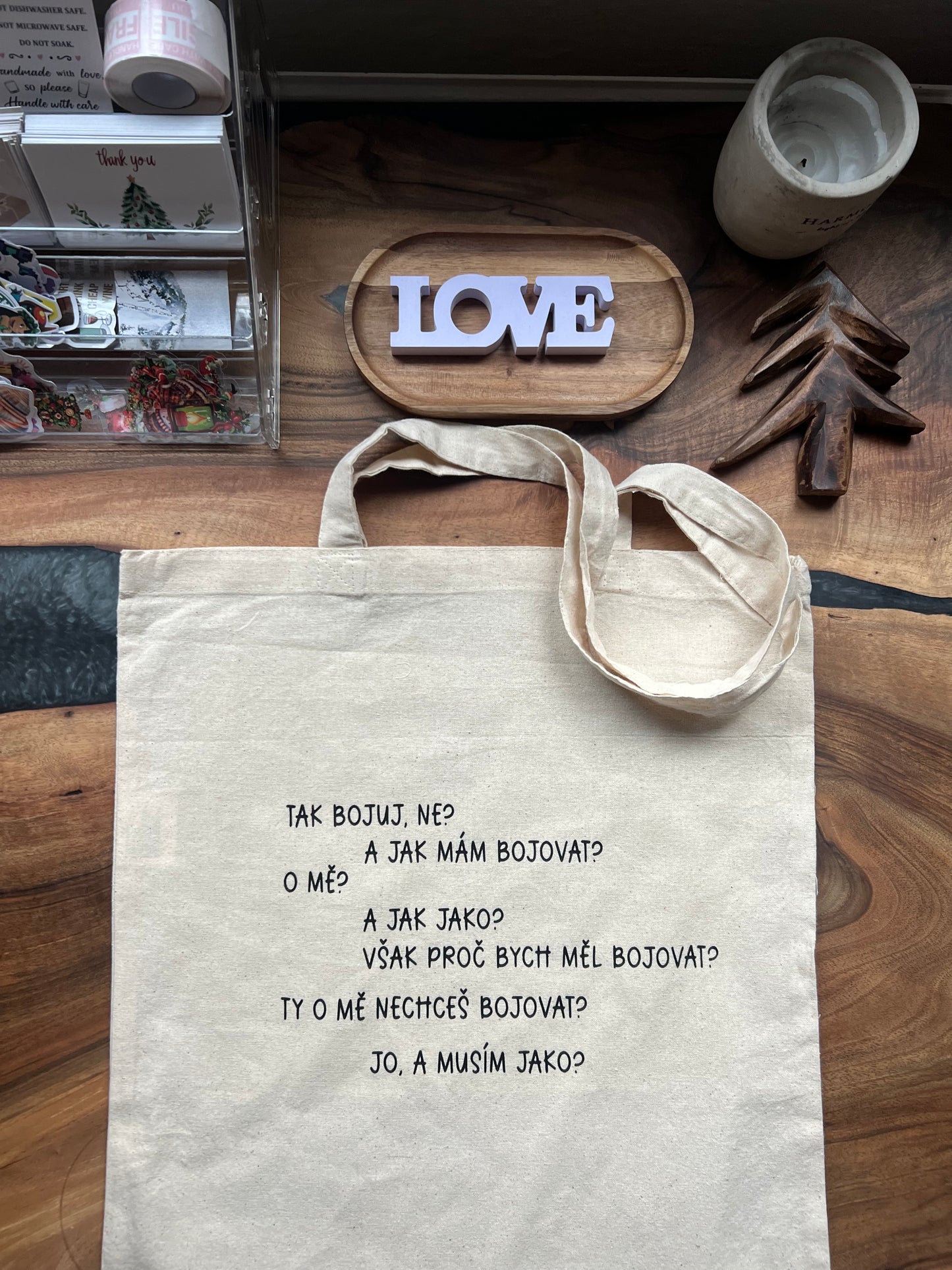 Látková taška- Love Island 2025