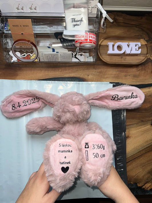 Růžový personalizovaný zajíček